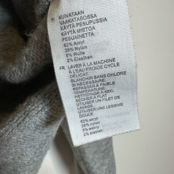 & Other Stories grey wool crewneck sweater xs - Picture 2 of 3
